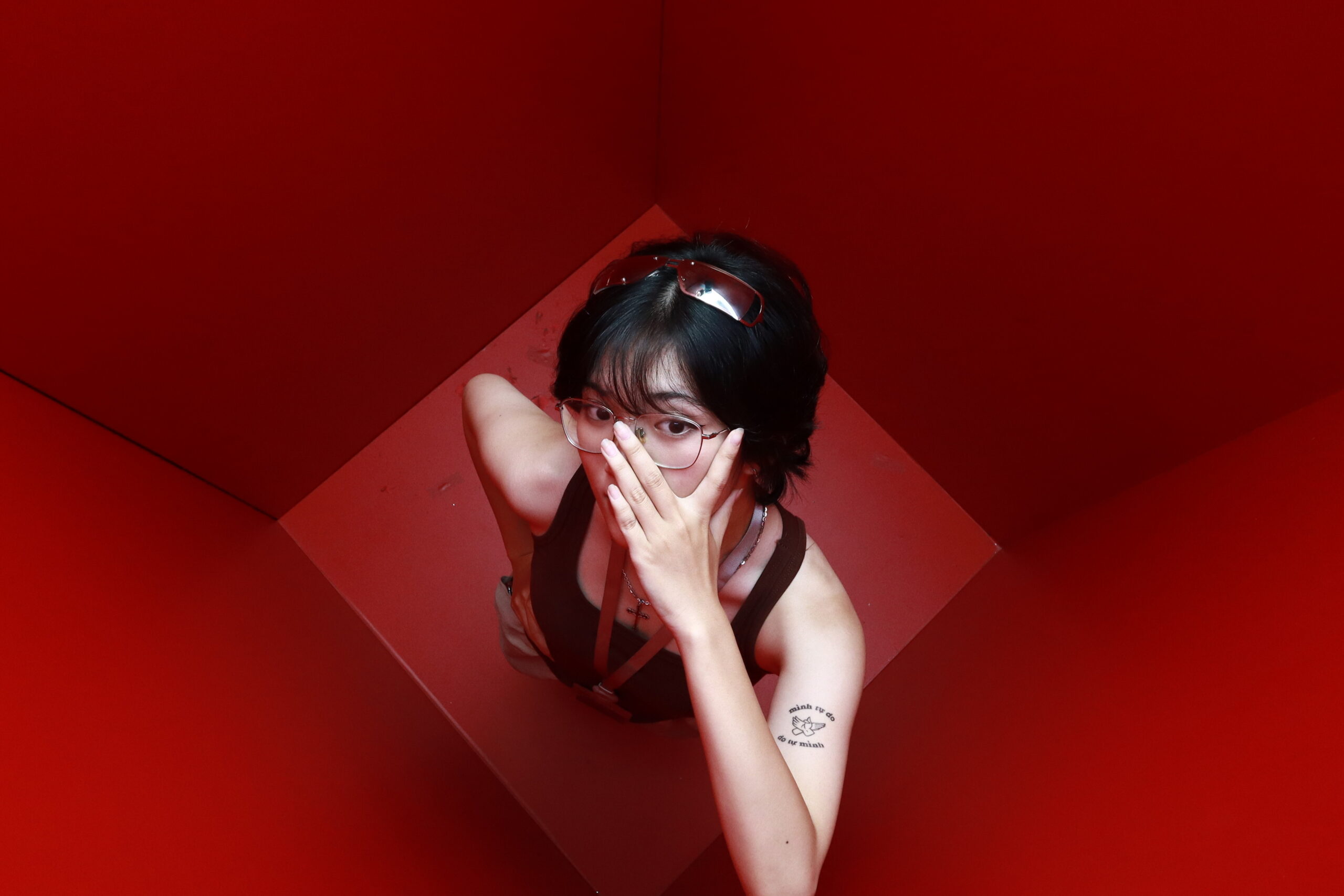 Discover Cinematic Self-Photography at HE@DSUP Photobooth in Hanoi Old Quarter