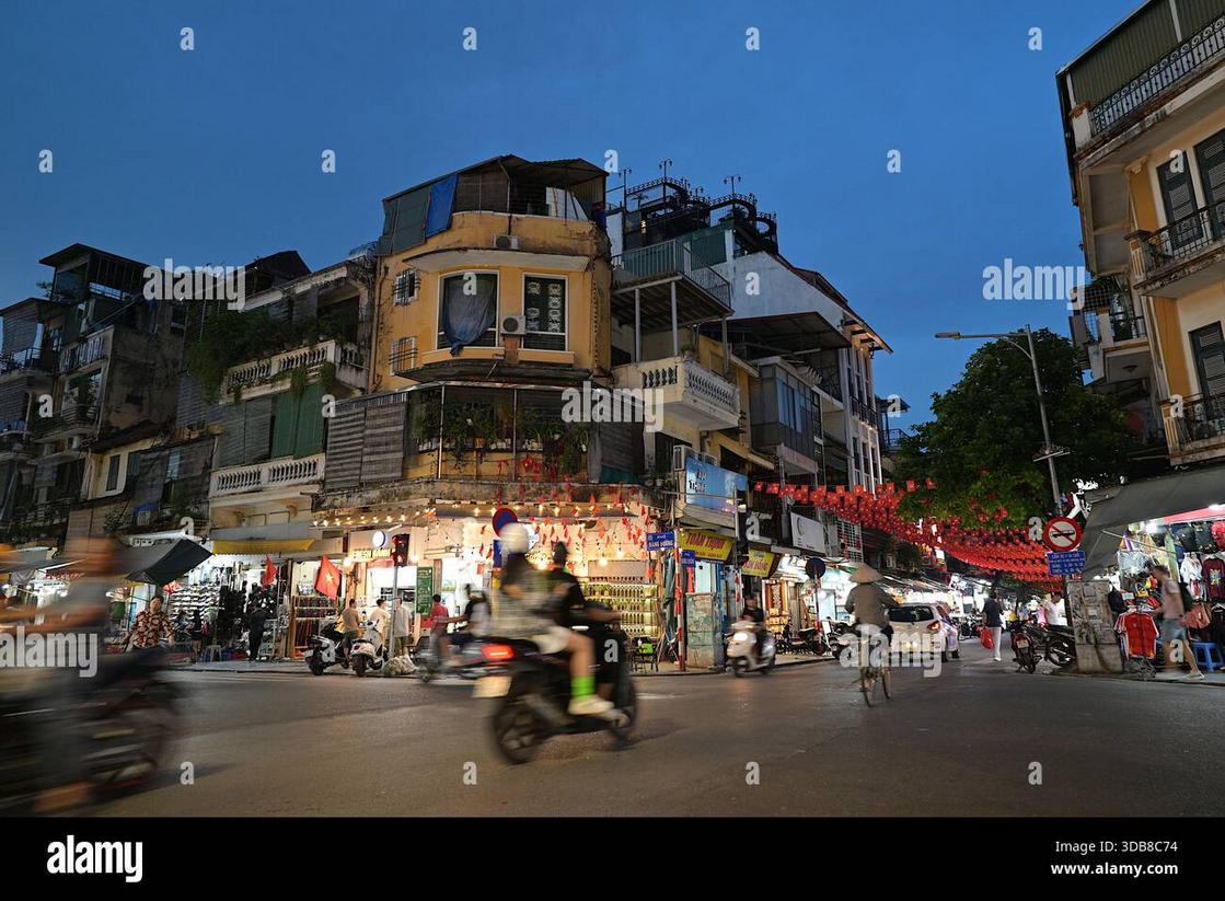 10 Unique Things to Do in Hanoi’s Old Quarter: Discover Hidden Gems for Adventurous Travelers